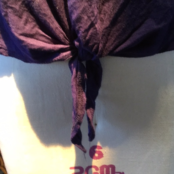 Crop top - Picture 3 of 4